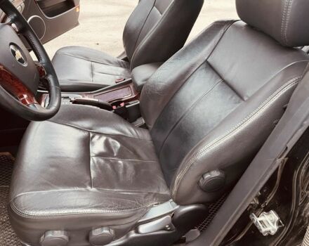 Черный Шевроле Эпика, объемом двигателя 2.5 л и пробегом 265 тыс. км за 4450 $, фото 6 на Automoto.ua