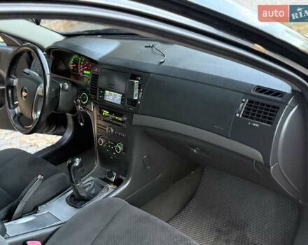 Чорний Шевроле Епіка, об'ємом двигуна 1.99 л та пробігом 186 тис. км за 3900 $, фото 40 на Automoto.ua