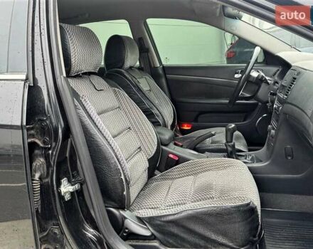 Чорний Шевроле Епіка, об'ємом двигуна 2 л та пробігом 110 тис. км за 5790 $, фото 11 на Automoto.ua