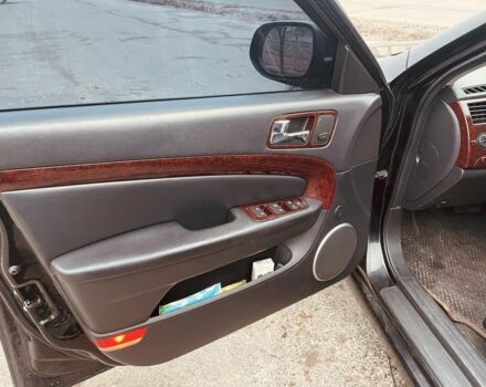 Черный Шевроле Эпика, объемом двигателя 2.5 л и пробегом 265 тыс. км за 4450 $, фото 7 на Automoto.ua