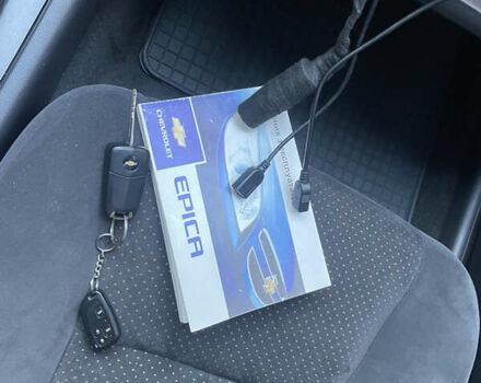 Черный Шевроле Эпика, объемом двигателя 2 л и пробегом 190 тыс. км за 4950 $, фото 78 на Automoto.ua