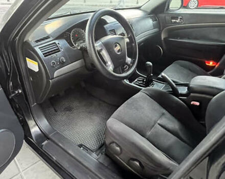 Черный Шевроле Эпика, объемом двигателя 2 л и пробегом 331 тыс. км за 4400 $, фото 8 на Automoto.ua