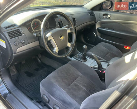 Черный Шевроле Эпика, объемом двигателя 2 л и пробегом 190 тыс. км за 4950 $, фото 37 на Automoto.ua