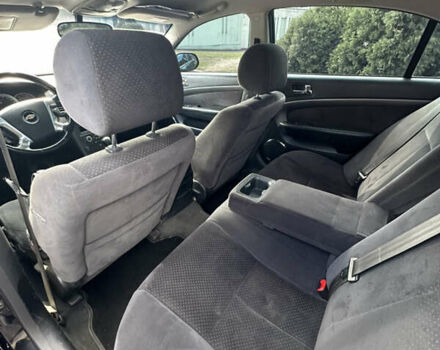 Черный Шевроле Эпика, объемом двигателя 2 л и пробегом 230 тыс. км за 4700 $, фото 17 на Automoto.ua