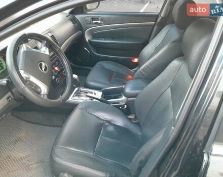 Черный Шевроле Эпика, объемом двигателя 2.5 л и пробегом 190 тыс. км за 5000 $, фото 10 на Automoto.ua