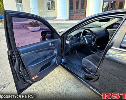 Черный Шевроле Эпика, объемом двигателя 2 л и пробегом 180 тыс. км за 5000 $, фото 5 на Automoto.ua