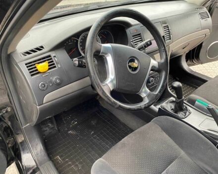 Черный Шевроле Эпика, объемом двигателя 2 л и пробегом 175 тыс. км за 4300 $, фото 6 на Automoto.ua