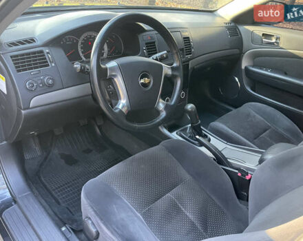 Черный Шевроле Эпика, объемом двигателя 2 л и пробегом 190 тыс. км за 4950 $, фото 83 на Automoto.ua