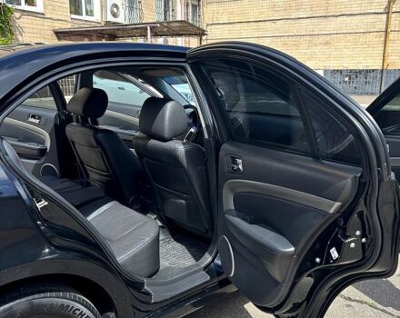 Черный Шевроле Эпика, объемом двигателя 2.5 л и пробегом 230 тыс. км за 6500 $, фото 5 на Automoto.ua