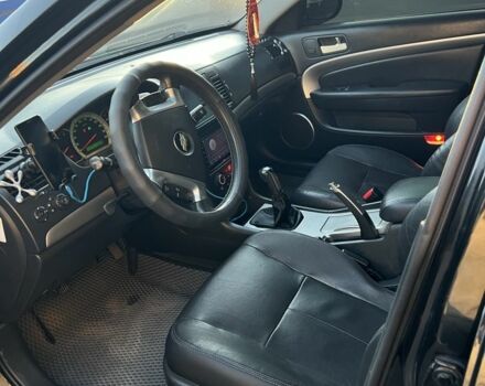 Шевроле Эпика 2008 в Василькове на Automoto.ua Черный Шевроле Эпика, объемом двигателя 2 л и пробегом 205 тыс. км за 5000 $, фото 6 на Automoto.ua