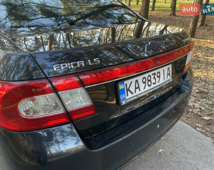 Черный Шевроле Эпика, объемом двигателя 2 л и пробегом 190 тыс. км за 4950 $, фото 30 на Automoto.ua