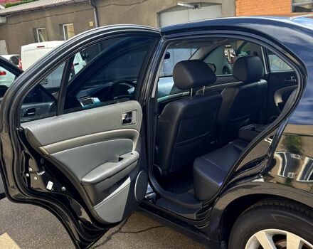 Черный Шевроле Эпика, объемом двигателя 2.5 л и пробегом 230 тыс. км за 6500 $, фото 4 на Automoto.ua