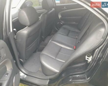 Чорний Шевроле Епіка, об'ємом двигуна 2.5 л та пробігом 190 тис. км за 5600 $, фото 10 на Automoto.ua