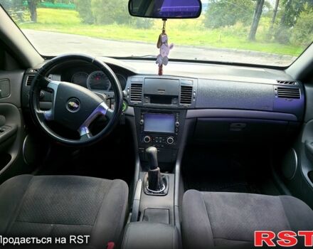 Чорний Шевроле Епіка, об'ємом двигуна 2 л та пробігом 280 тис. км за 3800 $, фото 3 на Automoto.ua