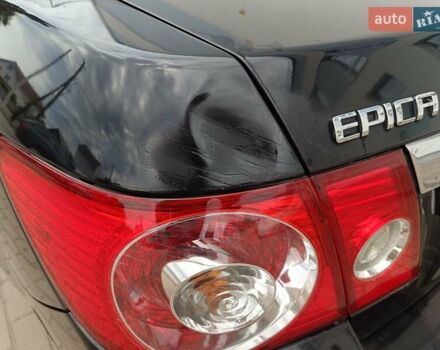 Черный Шевроле Эпика, объемом двигателя 1.99 л и пробегом 162 тыс. км за 5299 $, фото 21 на Automoto.ua