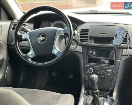 Черный Шевроле Эпика, объемом двигателя 2 л и пробегом 230 тыс. км за 4700 $, фото 26 на Automoto.ua