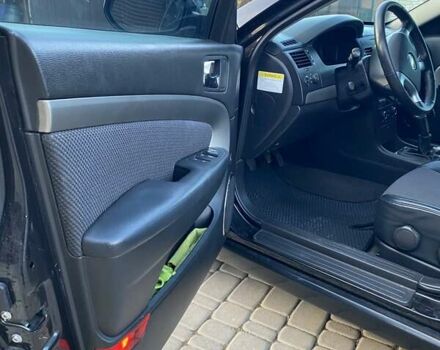 Черный Шевроле Эпика, объемом двигателя 1.99 л и пробегом 234 тыс. км за 5500 $, фото 17 на Automoto.ua