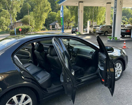 Чорний Шевроле Епіка, об'ємом двигуна 2.49 л та пробігом 210 тис. км за 5900 $, фото 20 на Automoto.ua