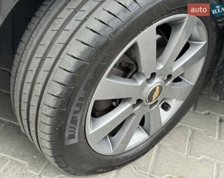 Черный Шевроле Эпика, объемом двигателя 2 л и пробегом 220 тыс. км за 5700 $, фото 24 на Automoto.ua
