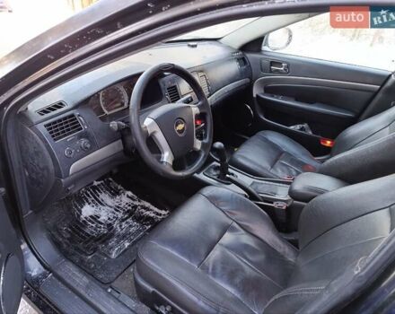 Черный Шевроле Эпика, объемом двигателя 2 л и пробегом 265 тыс. км за 2750 $, фото 1 на Automoto.ua