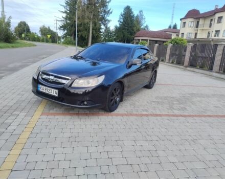 Чорний Шевроле Епіка, об'ємом двигуна 2.5 л та пробігом 300 тис. км за 4800 $, фото 1 на Automoto.ua