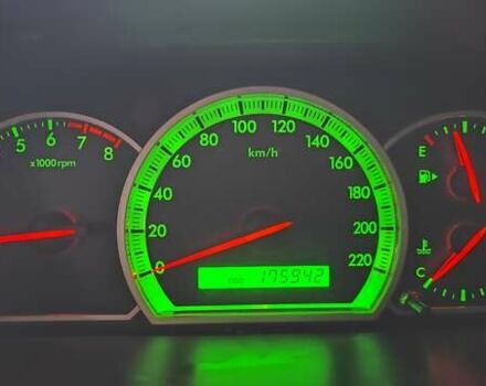 Коричневий Шевроле Епіка, об'ємом двигуна 1.99 л та пробігом 176 тис. км за 6000 $, фото 14 на Automoto.ua