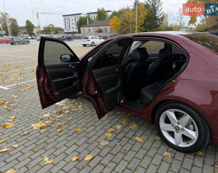 Красный Шевроле Эпика, объемом двигателя 2 л и пробегом 236 тыс. км за 4350 $, фото 17 на Automoto.ua