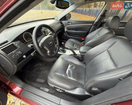 Красный Шевроле Эпика, объемом двигателя 2 л и пробегом 236 тыс. км за 4300 $, фото 21 на Automoto.ua