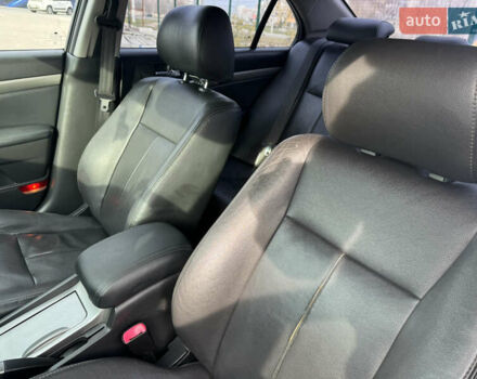 Шевроле Епіка, об'ємом двигуна 2.5 л та пробігом 185 тис. км за 5600 $, фото 10 на Automoto.ua