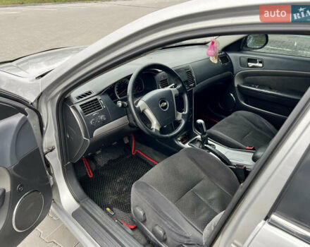 Серый Шевроле Эпика, объемом двигателя 2 л и пробегом 215 тыс. км за 4700 $, фото 19 на Automoto.ua