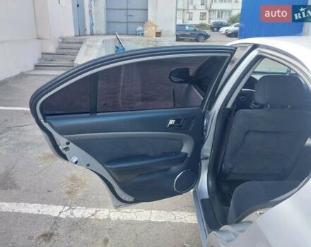 Серый Шевроле Эпика, объемом двигателя 1.99 л и пробегом 238 тыс. км за 4500 $, фото 18 на Automoto.ua