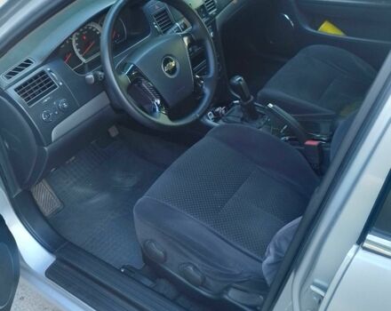 Серый Шевроле Эпика, объемом двигателя 2 л и пробегом 200 тыс. км за 4500 $, фото 9 на Automoto.ua