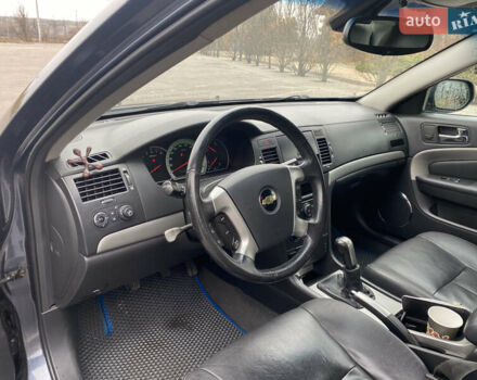 Сірий Шевроле Епіка, об'ємом двигуна 1.99 л та пробігом 250 тис. км за 4200 $, фото 10 на Automoto.ua