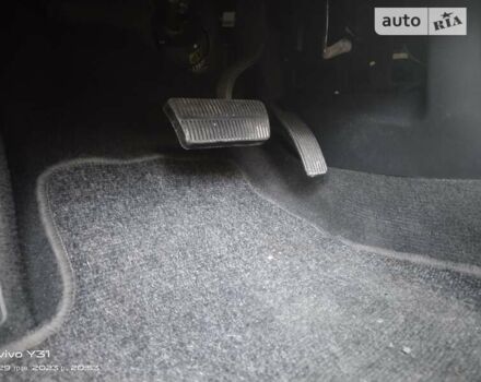 Сірий Шевроле Епіка, об'ємом двигуна 2.5 л та пробігом 180 тис. км за 4500 $, фото 27 на Automoto.ua