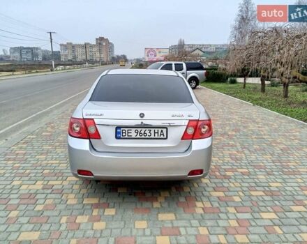 Серый Шевроле Эпика, объемом двигателя 2 л и пробегом 220 тыс. км за 3499 $, фото 4 на Automoto.ua