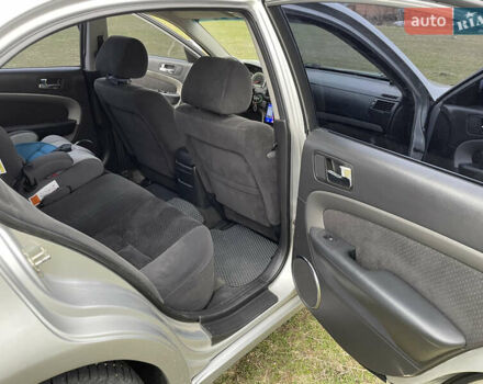 Серый Шевроле Эпика, объемом двигателя 2 л и пробегом 250 тыс. км за 5600 $, фото 27 на Automoto.ua