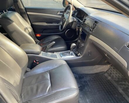 Серый Шевроле Эпика, объемом двигателя 2.5 л и пробегом 250 тыс. км за 4200 $, фото 3 на Automoto.ua