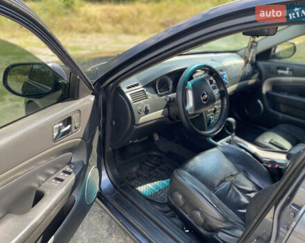 Сірий Шевроле Епіка, об'ємом двигуна 2.5 л та пробігом 239 тис. км за 3300 $, фото 7 на Automoto.ua