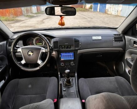 Серый Шевроле Эпика, объемом двигателя 2 л и пробегом 260 тыс. км за 3900 $, фото 5 на Automoto.ua