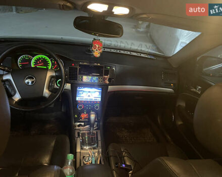 Серый Шевроле Эпика, объемом двигателя 2 л и пробегом 214 тыс. км за 4800 $, фото 6 на Automoto.ua