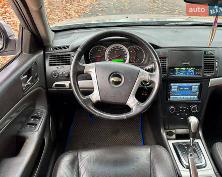 Серый Шевроле Эпика, объемом двигателя 2.49 л и пробегом 245 тыс. км за 3999 $, фото 13 на Automoto.ua