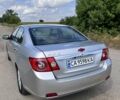 Сірий Шевроле Епіка, об'ємом двигуна 2 л та пробігом 252 тис. км за 5500 $, фото 5 на Automoto.ua