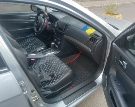 Серый Шевроле Эпика, объемом двигателя 2.5 л и пробегом 220 тыс. км за 5000 $, фото 2 на Automoto.ua