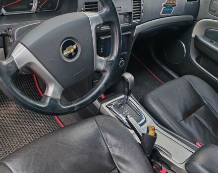 Серый Шевроле Эпика, объемом двигателя 2.5 л и пробегом 213 тыс. км за 3898 $, фото 7 на Automoto.ua