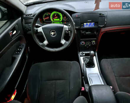 Серый Шевроле Эпика, объемом двигателя 1.99 л и пробегом 220 тыс. км за 2999 $, фото 6 на Automoto.ua