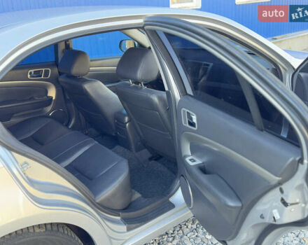 Серый Шевроле Эпика, объемом двигателя 2 л и пробегом 180 тыс. км за 3700 $, фото 14 на Automoto.ua