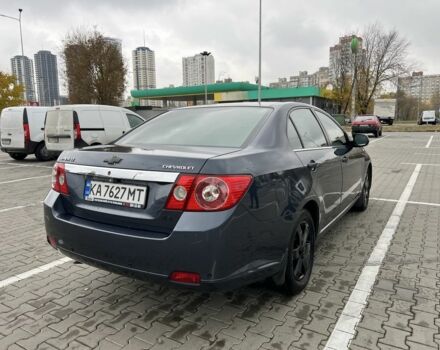 Серый Шевроле Эпика, объемом двигателя 2.5 л и пробегом 190 тыс. км за 5500 $, фото 4 на Automoto.ua