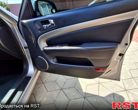 Сірий Шевроле Епіка, об'ємом двигуна 2.5 л та пробігом 315 тис. км за 4400 $, фото 5 на Automoto.ua