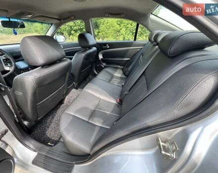 Сірий Шевроле Епіка, об'ємом двигуна 2 л та пробігом 252 тис. км за 5500 $, фото 11 на Automoto.ua