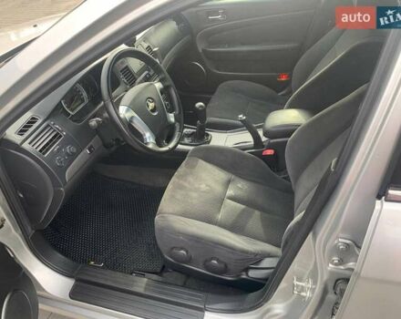 Серый Шевроле Эпика, объемом двигателя 1.99 л и пробегом 269 тыс. км за 5700 $, фото 12 на Automoto.ua